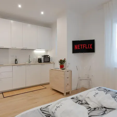 Alexander's Nest * Trieste